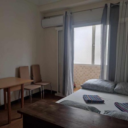 Appartamento 17-Habitacion Del Piso Alicante Esterno foto