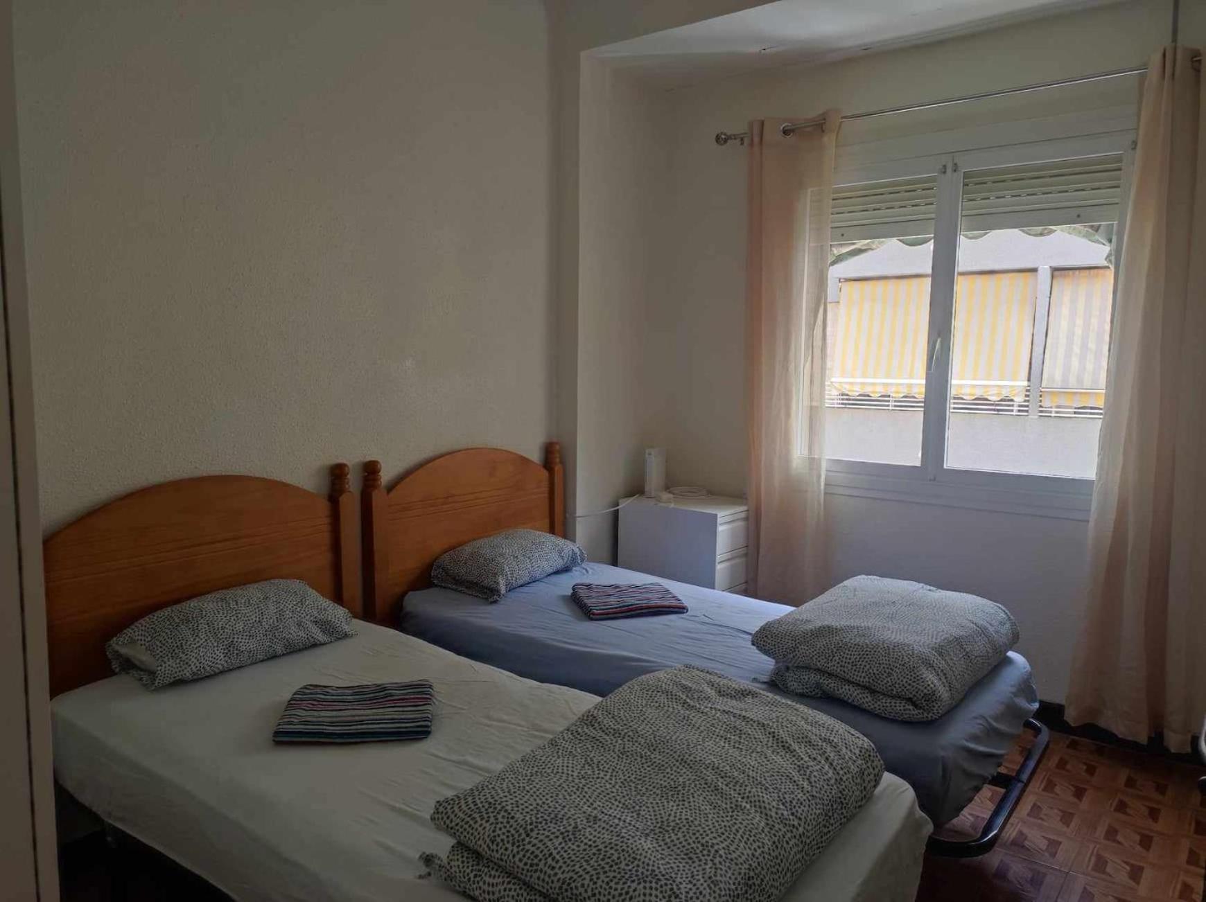 Appartamento 17-Habitacion Del Piso Alicante Esterno foto